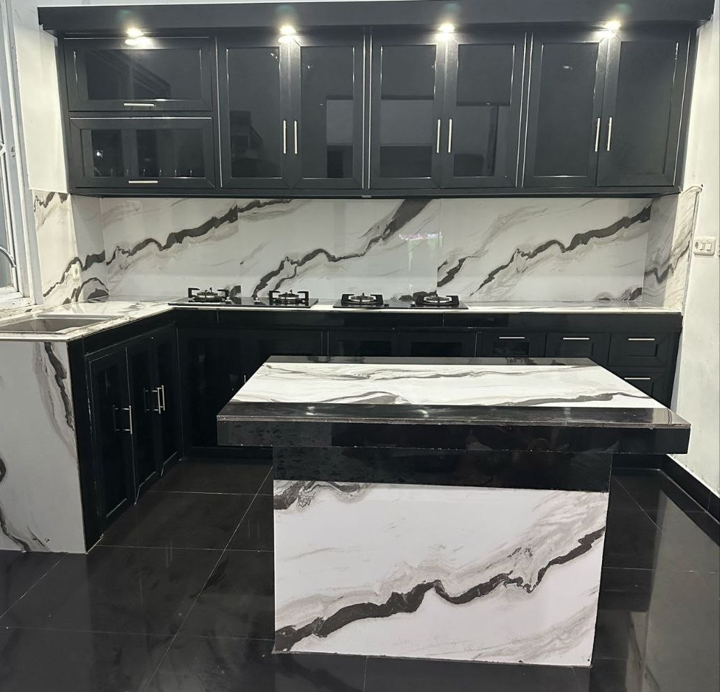 Rak dan lemari aluminium custom